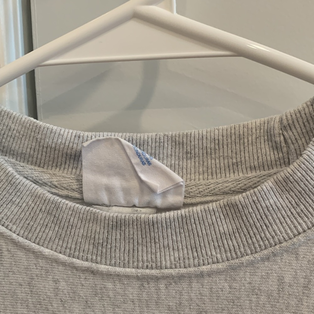 Crewneck - Picture 3 of 5